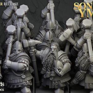 Dwarfs Kingsguards| free bases included| get additional discount!| Highlands Miniatures