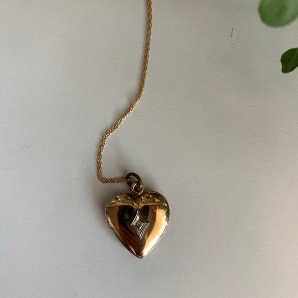 vintage heart locket necklace 14k gold