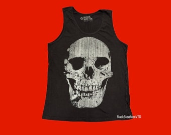 Black Matter Giant Skull Graphic Goth  Man Tank  M