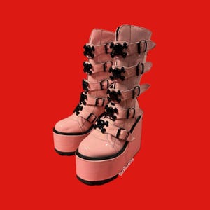 YRU Pink and Black Dune Skull Crossbones Platform Boots Size 10 - Etsy