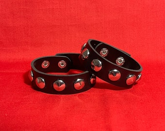 1 Row Round Circle Stud Vegan Leather Goth Alt Punk Wristband Cuff Bracelet
