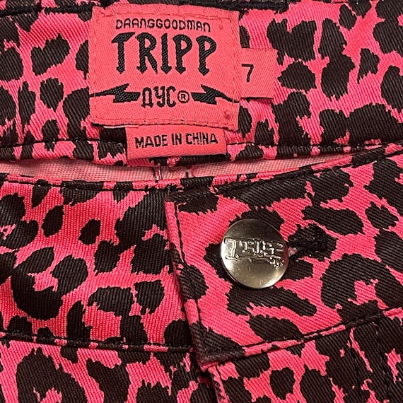 Tripp NYC Hot Pink and Black Leopard Print Capri … - image 2