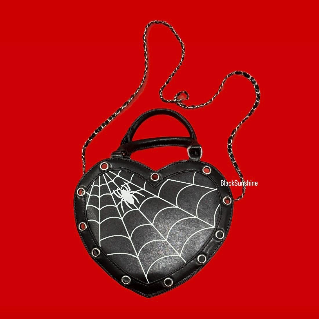 Black Spiderweb Stitch Heart Crossbody Bag with Lime Stitching Spider Web Print Heart Crossbody Bag in Black - Boho Chic  main image 4