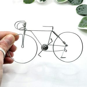 Miniature wire racing bike, mountain bike, cycling gift, bicycle sculpture, bicycle gift, interior decoration, friend gift, birthday
