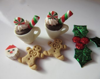 2 tasses avec canne en bonbon - Noël / maison de poupée miniature