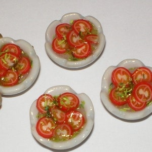 4 bowls of tomato salad / miniature dollhouse