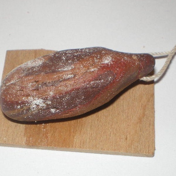 Jambon entier - boucherie / maison de poupée miniature en argile polymère