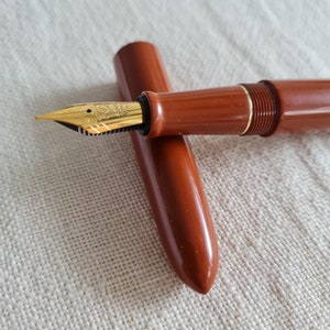 N2S Brown Ebonite Handmade Fountain Pen