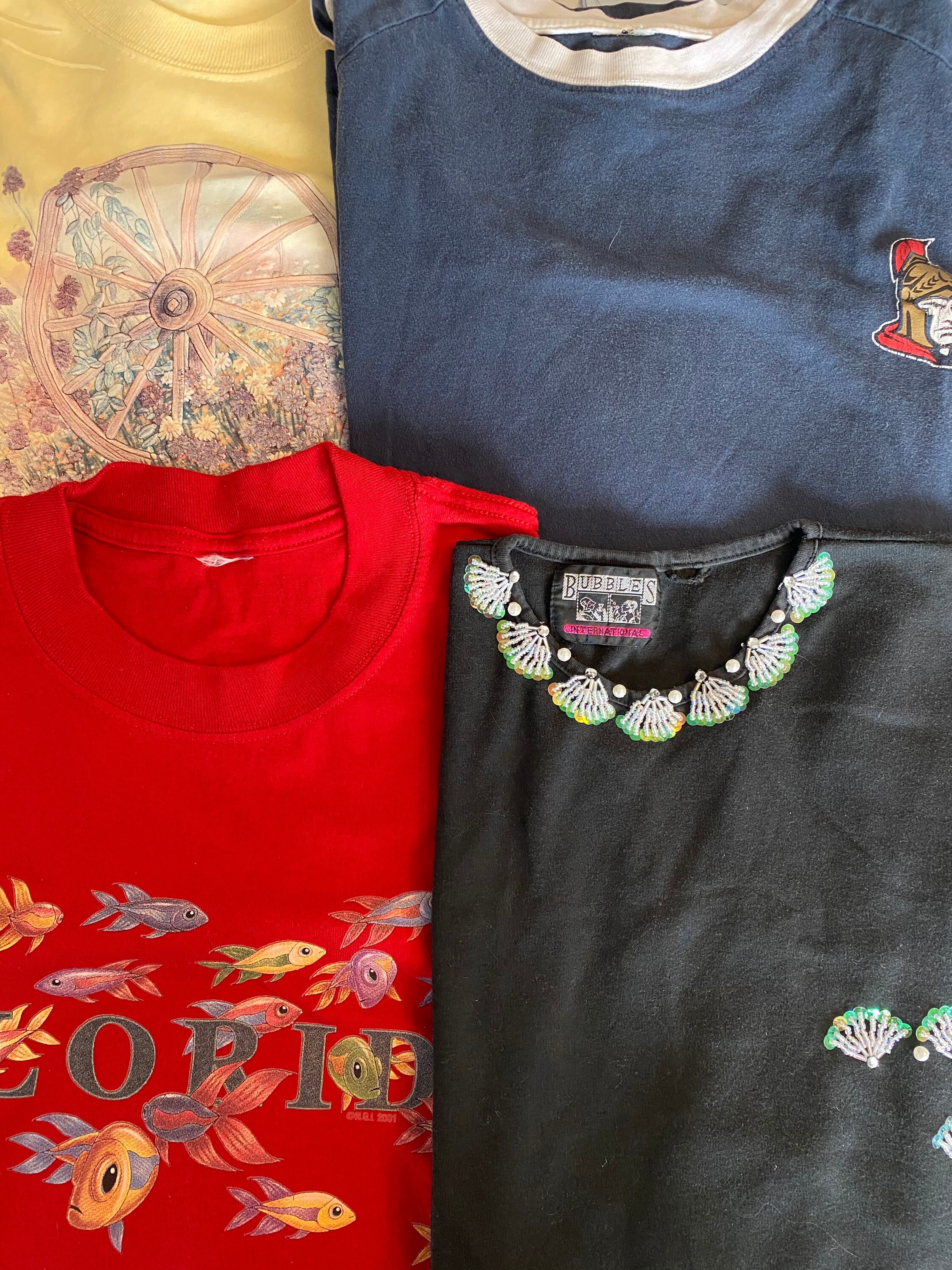 Vintage Thrifted Novelty Graphic tee Mystery Etsy