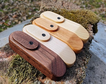 Basic Wedge Tip Pocket Pipe Hardwood Block Wooden Smoking Pipe with Lid/Cover