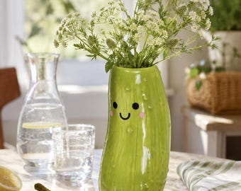 Pickle Vase Cute Ceramic Cucumber Flowerpot Quirky Vegetable Shaped Pot Kawaii Desk Decor Gherkin Gift For Food Lovers Green