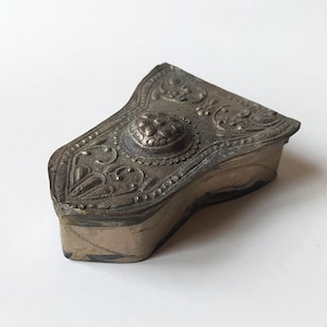 vintage jewelry box made in Greece / traditional costume belt buckle shape / trinket box / made in Greece, Ioannina, Epirus