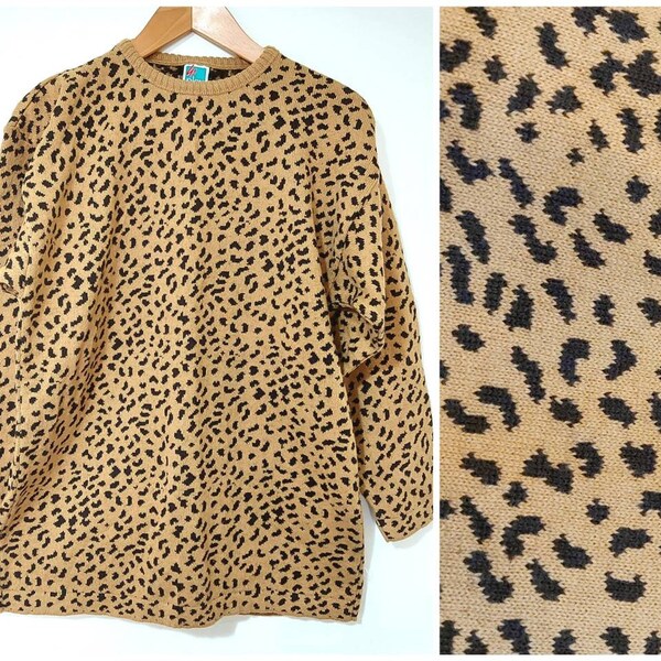 Vintage unworn Animal print Knitwear Pullover Sweatershirt/ cheetah leopard  print