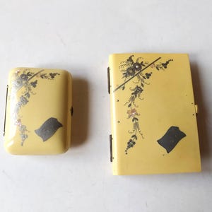 Set di 2 porta monete e porta carte in celluloide vittoriano / Porta carte da ballo antico in bachelite, argento e madreperla intarsiati, intarsiato