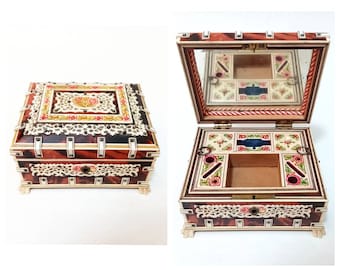 Antique 19th century Anglo Indian Vizagapatam Sandalwood jewelry, trinket box casket / fretwork / hand carved and painted / with tray