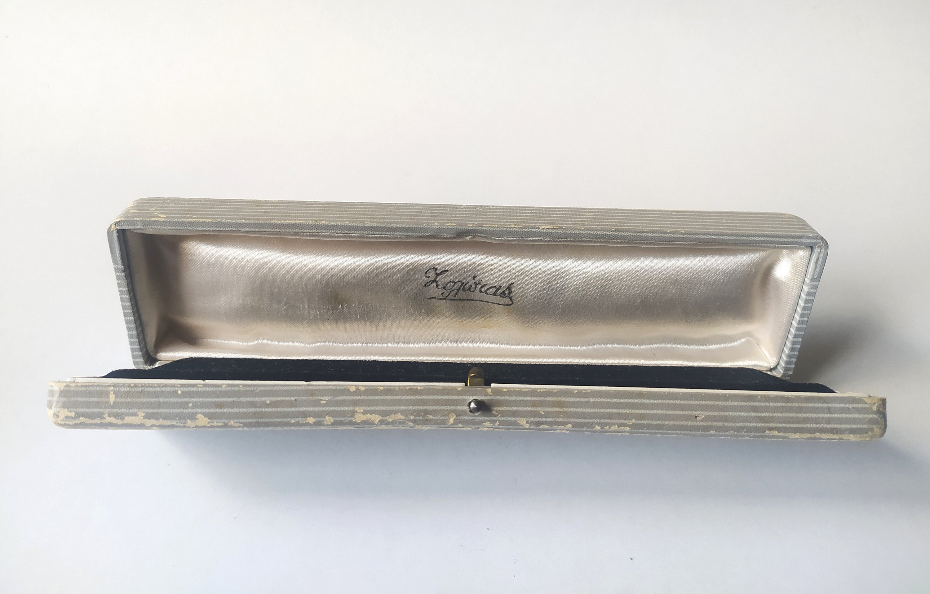 ZOLOTAS Vintage Jewelry Box / bracelet / watch box / black velvet interior