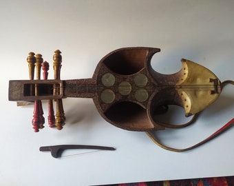 Antique Traditional Musical Instrument Ghichak Sarinda Afghanistan Pakistan India / wooden hand made / orient exotic folk music / string