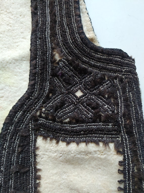 Antique Greek woman traditional costume woolen ve… - image 4