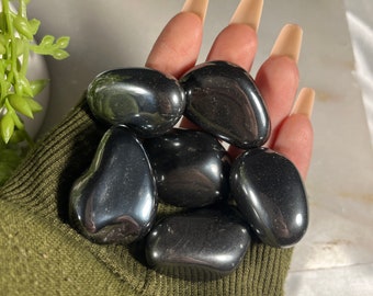 Pierres tombales en hématite | Petites et grandes options | Dévier la négativité | Pierre de protection | Sources conscientes | Cristaux du Royaume-Uni | Cadeau