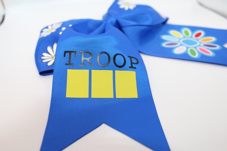 Girl Scout Daisy Large Hair Bow / Girl Scouts Outfit Gear / Daisy Girl Scout Gifts / Custom Girl Scout Daisy Accessory / Custom Hair Bow image 4