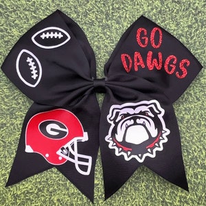 University of Georgia Bulldogs Team Hair Bow/ Georgia College Team/Personalized College Gifts/ Bulldogs Game Day/ Georgia Bulldogs Football