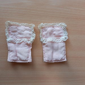 Antique Dollhouse Beddings