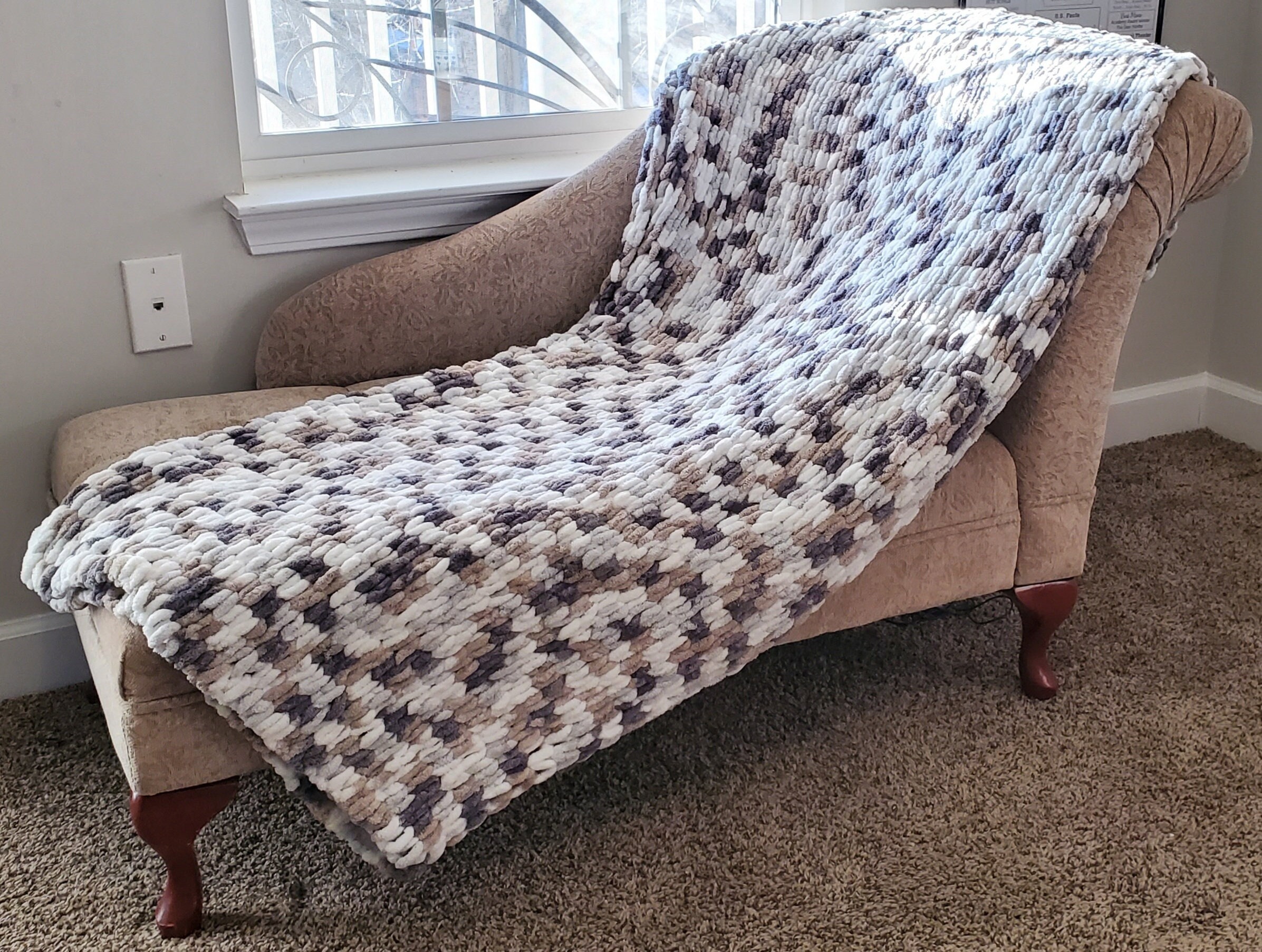 Handmade loop blankets/throws campestre.al.gov.br