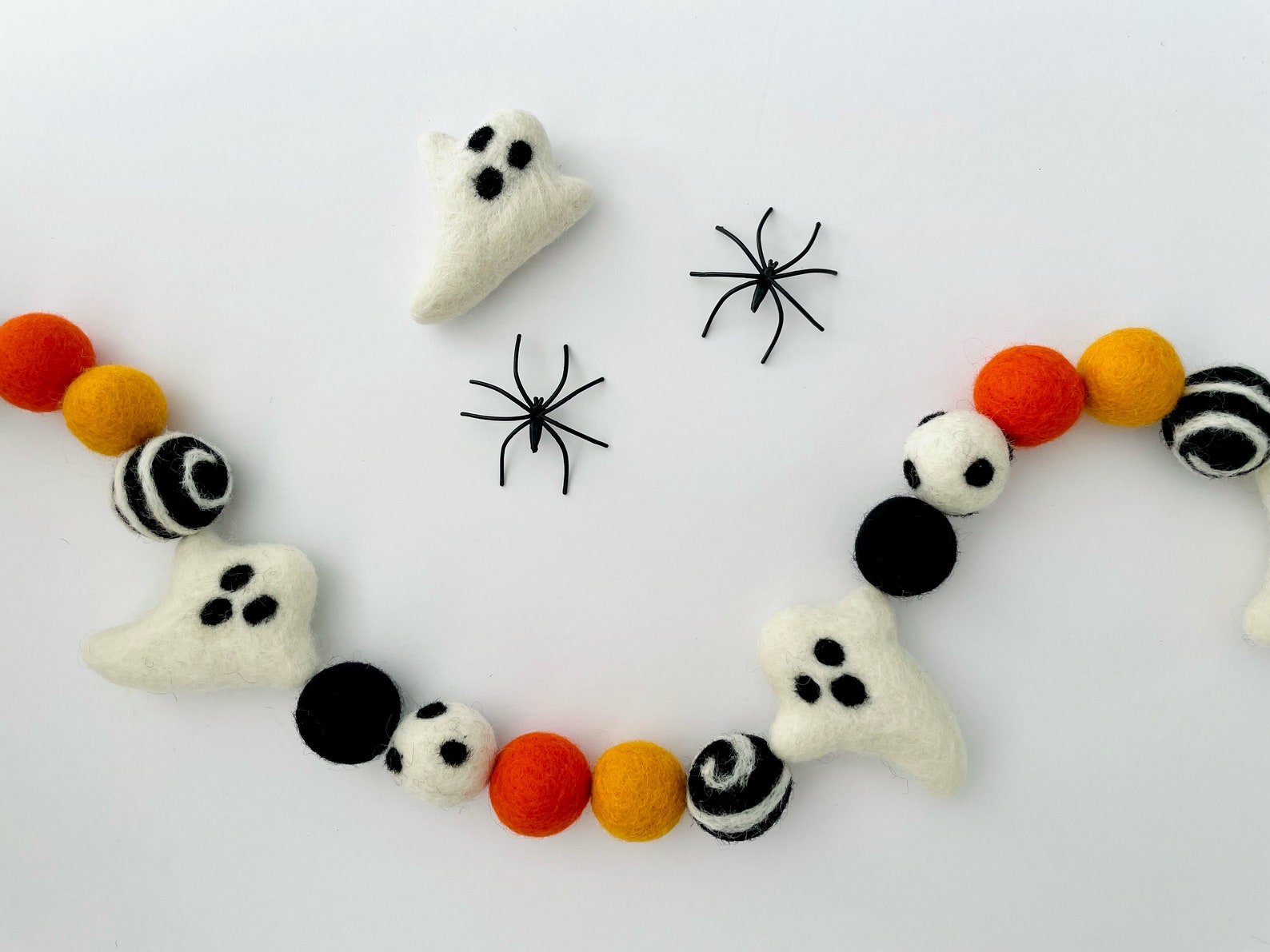 Halloween Felt Ball Ghost Garland