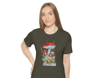 Mushroom T-shirt - Forest Element T-shirt - Fungi T-shirt -  Trendy T-shirt - Botanical T-shirt - Nature T-shirt - Autumn Mushroom T-shirt