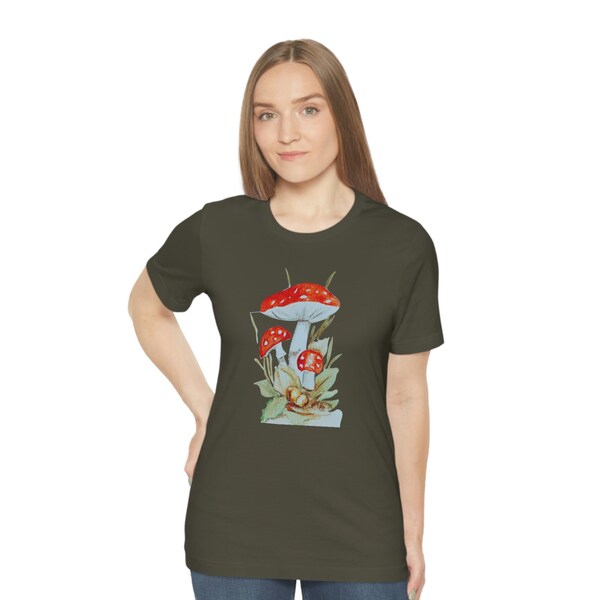 Mushroom T-shirt - Forest Element T-shirt - Fungi T-shirt -  Trendy T-shirt - Botanical T-shirt - Nature T-shirt - Autumn Mushroom T-shirt