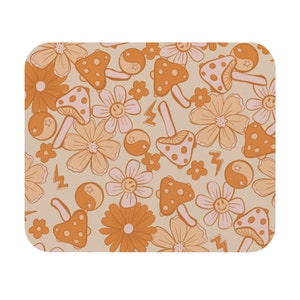 Groovy Retro Flora Mushroom Mouse Pad - Floral pattern Background Mouse Pad - Mouse Pad For Gift, Work And Leisure