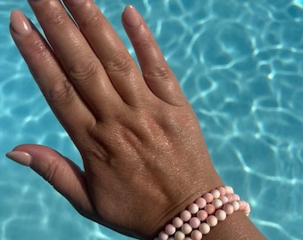 Ultra High Quality Pink Queen Conch Bracelet, 6.5mm, 5.5mm or 5mm beads