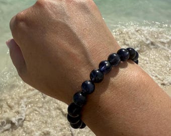 Pulseira de iolita azul escura rara e chamativa de altíssima qualidade, contas de 7,5 mm ou 9 mm