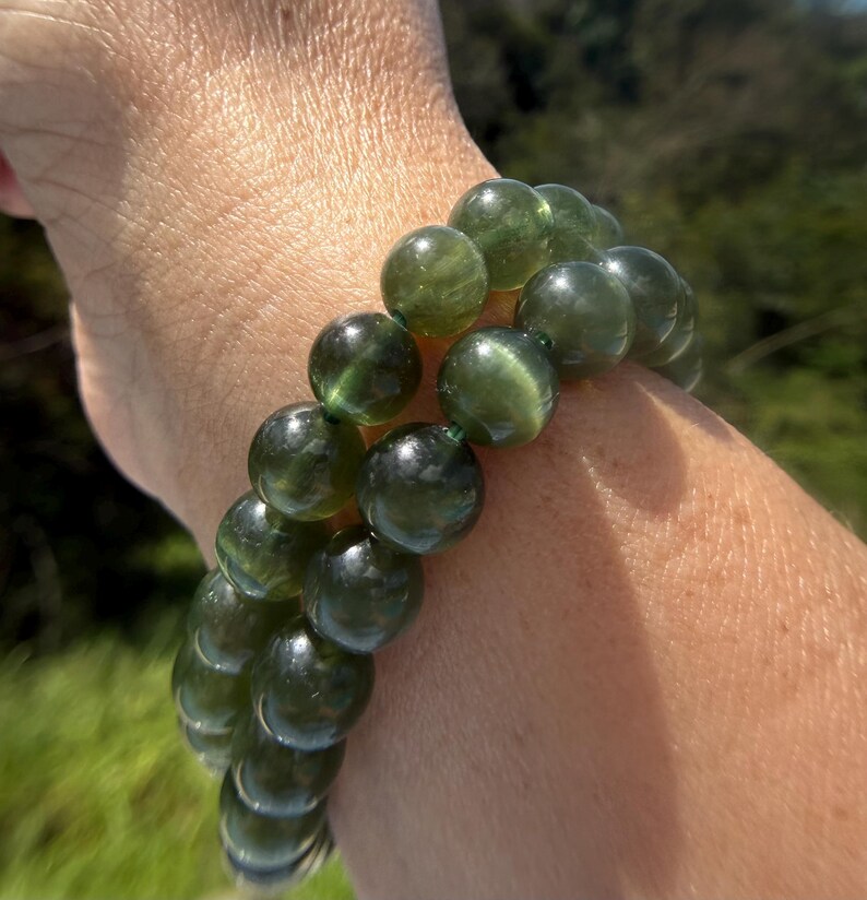 Ultra High Quality, Gem Grade Flashy Green Kunzite Bracelet 9mm or 8mm beads image 8