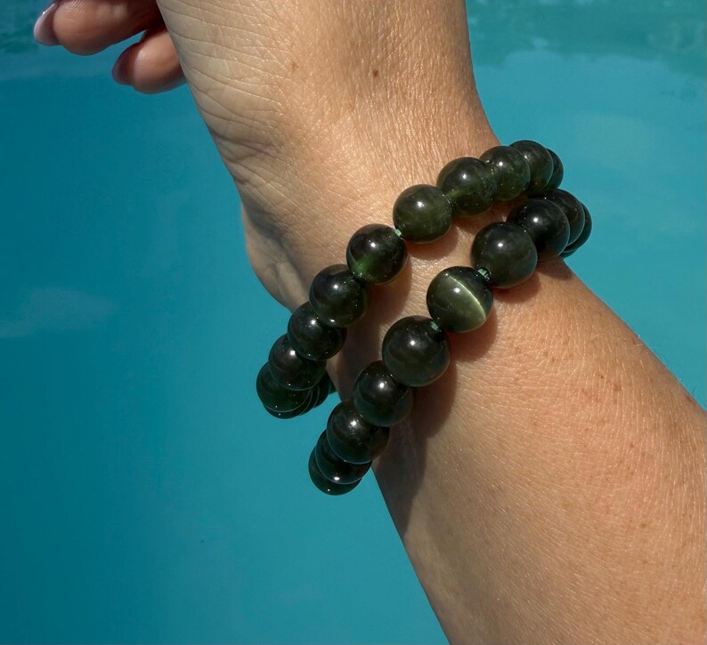 Ultra High Quality, Gem Grade Flashy Green Kunzite Bracelet 9mm or 8mm beads image 2