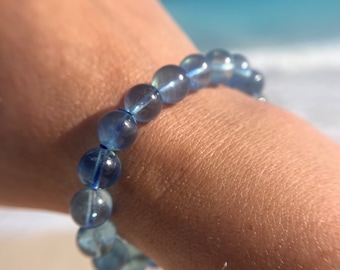 Ultra High Quality Gem Aquamarine Bracelet rare color changing pleochroism effect, 5mm for Stress Relief, Courage & Wellness
