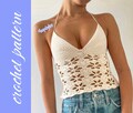 The Lauren Top Crochet Pattern by @loopsbylivv