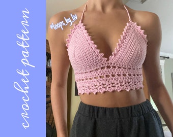 Le modèle Liv Top au crochet par @loopsbylivv