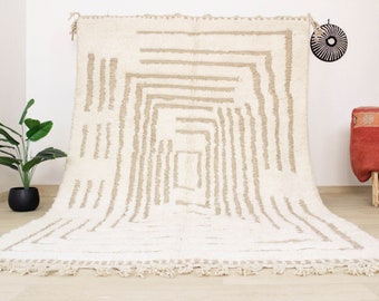Handgefertigter Berber Teppich in Weiß und Braun aus Wolle und Wolle