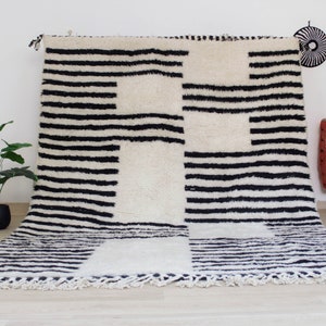 Aesthetic Handmade Moroccan Rug - Customized Rug - White & Black Rug - Bohemian Rug - Wool Rug - Abstract Berber rug - Moroccan Area Rug