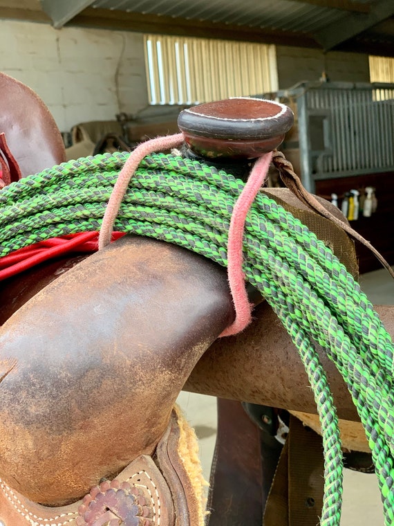 Rope Ties, Head Horse, Heel Horse, Rope Holder, Arena Roping, Ranch Roping,  BUNGEE ROPE HOLDER, Bungy Rope Strap, Team roping rope strap