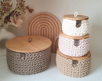 Häkelkorb rund mit Holzdeckel | verschiedene Größen | Häkelkörbchen | Utensilo |  Aufbewahrungskorb | Baumwollkorb | Scandi | Geschenkidee