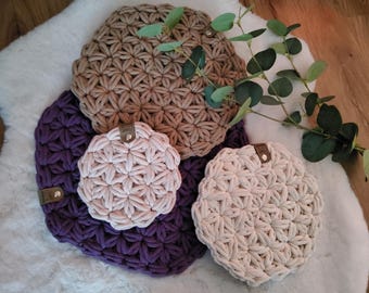 Untersetzer im Jasminmuster | Platzdeckchen | gehäkelt | Tischset | Blumenmuster | Topfuntersetzer | Deckchen | Tischmatte | Dekoset