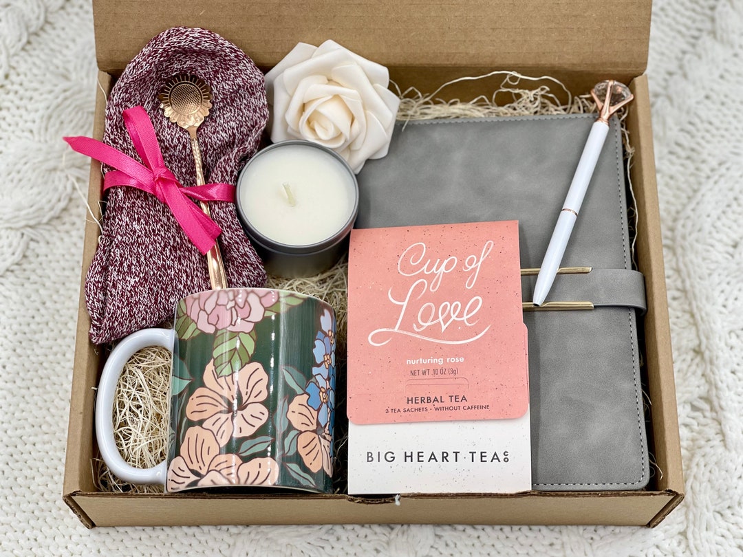 Care Package for Mom, Gift for Mom, Gift From Daughter, Happy Mothers