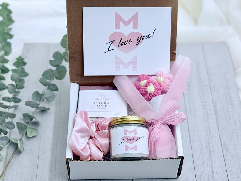 Mom Birthday Gift Mom Gift Box Mothers Gift Box Grandma Thoughtful Care Package I Love You Mom From Daughter Perfect Mother-in-Law Gift Box image 1