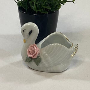 Vintage Swan with Pink Rose, Gold Edging, Vintage Ceramic, trinket dish, mini planter