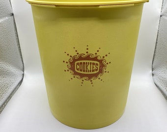 Vintage Butter Yellow Tupperware Cookies Canister / Cookie Jar, Gold Lettering Retro