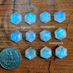 Fantastisk ~ Blå eldmånsten-cabochon | Ensidig rutig sexkantig ädelsten | 8 mm till 20 mm | Smyckestillverkningsmaterial.