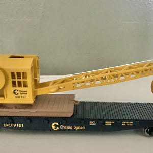 HO Scale Train Car, Walthers Log Crane Car, HO Gauge Train Crane Car