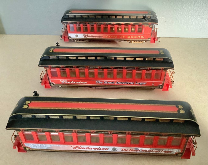 ON30 Train Cars, Hawthorne Village Budweiser Passenger Cars, Budweiser